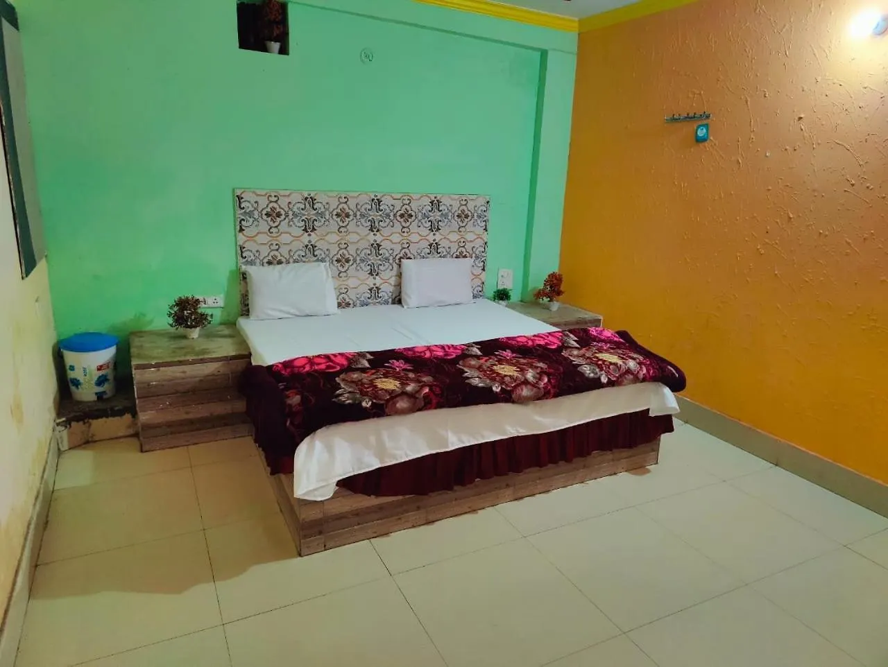 Homestay Apna Guest House Home Stay Agra